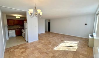 3000 SPOUT RUN Pkwy D404, Arlington, VA 22201