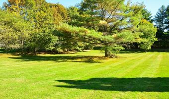 499 W River Rd, Augusta, ME 04330