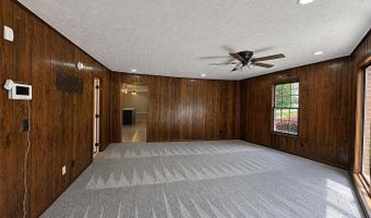 3912 LEE Dr, Anniston, AL 36207
