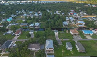 4059 Robin St, Bay St. Louis, MS 39520
