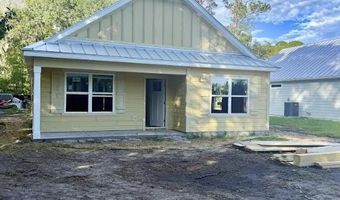 217 15th St, Apalachicola, FL 32320