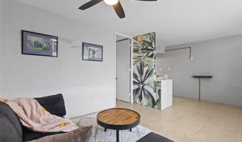 929 Ahana St 201, Honolulu, HI 96814