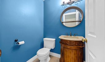 1525 Carriage Bridge Trl, Ballwin, MO 63021