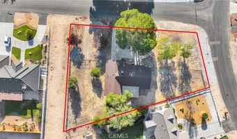 12490 Palomino Ln, Apple Valley, CA 92308