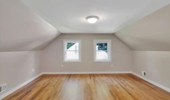 24 Bennington Ct, Burlington, VT 05408