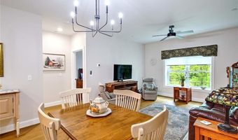 36 Old Louisquisset Pike 105, North Smithfield, RI 02896