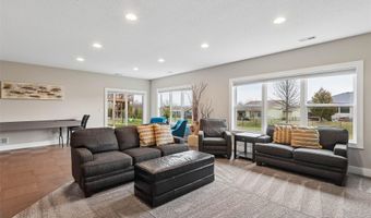 1315 Bailey Ct, Adel, IA 50003