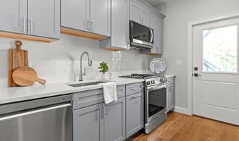 316 Princeton St 2, Boston, MA 02128