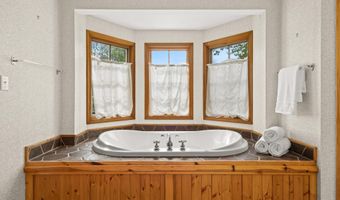 9506 Lakeside Dr, Alden, MI 49612