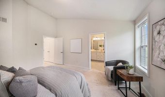 2856 Ridington Rd, Ann Arbor, MI 48105