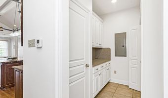 10715 Shoreline Dr, Baton Rouge, LA 70809