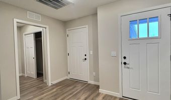 810 Morrison Ave, Annandale, MN 55302