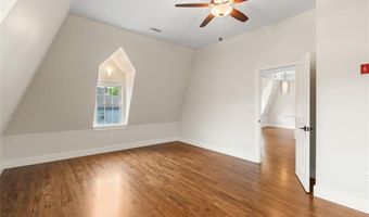 18 State St 5, Bristol, RI 02809