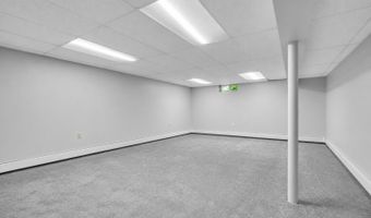 1108 Anchor Ave, Beachwood, NJ 08722