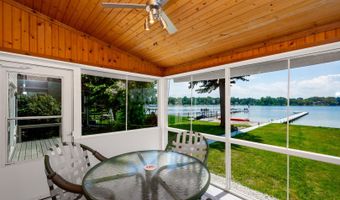 22869 W Lake Shore Dr, Antioch, IL 60002