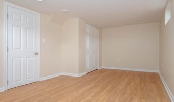 708 WEBB St, Aberdeen, MD 21001