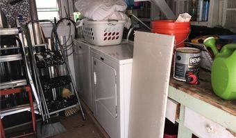 901 Laurel Cir, Barefoot Bay, FL 32976