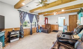 4 Skyline Dr, Adrian, MO 64720