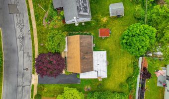 2883 W South St, Allentown, PA 18103