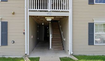 9744 Bexley Station Dr 8F, Affton, MO 63123