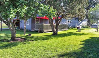 105 E Matador Dr, Adrian, TX 79001