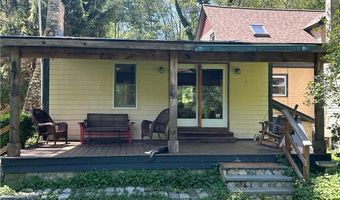 4 Boswell Trl, Foster, RI 02825