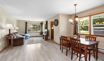 1704 7th Ave, Anoka, MN 55303
