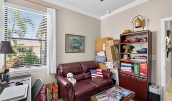 342 BLUEWATER FALLS Ct, Apollo Beach, FL 33572