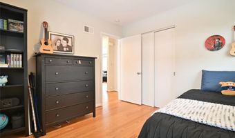 8314 Horst Dr, Affton, MO 63123