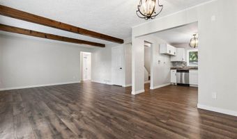 3805 Gilroy Rd, Columbus, OH 43227