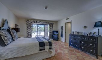 1049 N BOULDER Dr, Carefree, AZ 85377