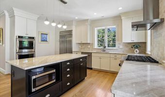 7800 RADNOR Rd, Bethesda, MD 20817