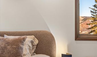 2227 Juniper Hill Dr, Aspen, CO 81611