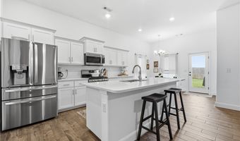 426 NW 59th Ave, Bentonville, AR 72713
