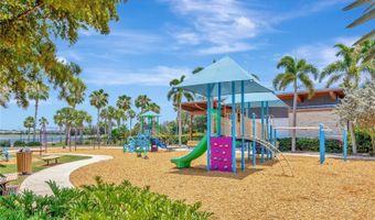 5415 LIMELIGHT Dr, Apollo Beach, FL 33572