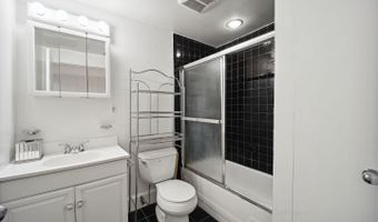 1302 RHODE ISLAND Ave NW #B, Washington, DC 20005