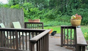 305 Redstone Hill Rd, Bristol, CT 06010