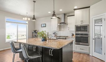 16904 E Love Ln, Benton City, WA 99320