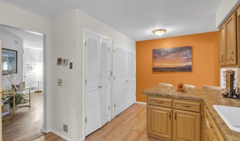 14 Dolan Ave, Aberdeen, NJ 07747