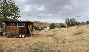 320 Harding St, Asotin, WA 99402