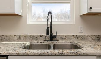 22587 Missouri 266, Ash Grove, MO 65604