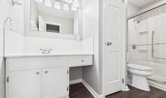 4404 Trafalgar Dr, Anderson, IN 46013