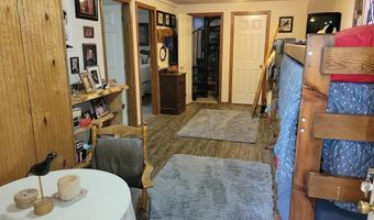 10 Badger Hollow Rd, Cascade, ID 83611