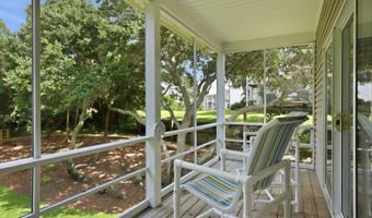 104 Talford Dr, Atlantic Beach, NC 28512