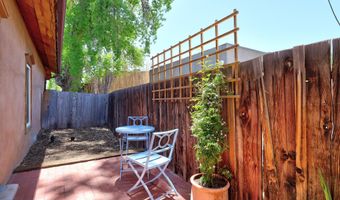 545 Atrisco Dr NW, Albuquerque, NM 87105