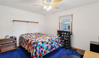 712 Rapids St, Adel, IA 50003