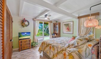 51-529 Kamehameha Hwy 7, Kaaawa, HI 96730