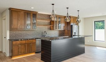 16782 Ward Lake Dr NW, Andover, MN 55304