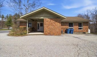 320 Dewey St, Bennington, VT 05201