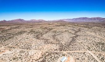 S SAGUARO HILL Drive unit A A, Congress, AZ 85332